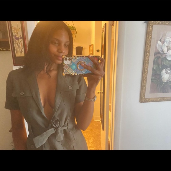 Meet your Posher, Armani - Picture 1 of 2